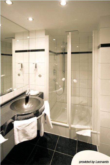 Hotel National Duesseldorf Phòng bức ảnh