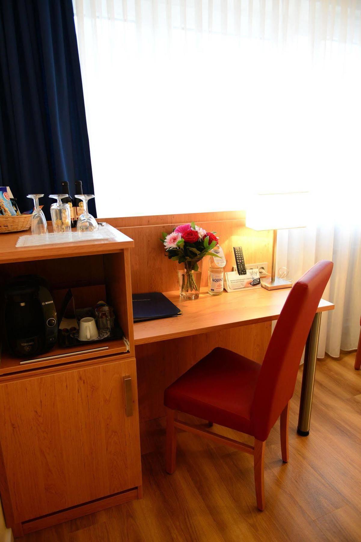 Hotel National Duesseldorf Ngoại thất bức ảnh