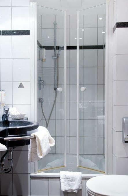 Hotel National Duesseldorf Ngoại thất bức ảnh